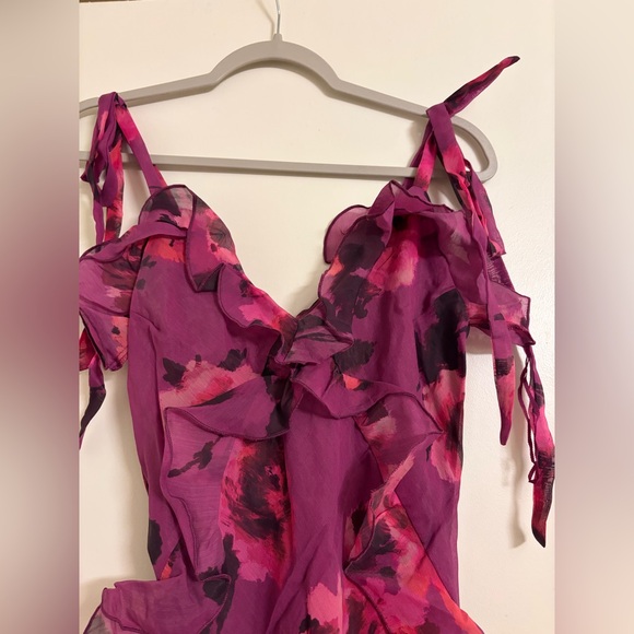 NWT Women’s Steve Madden Adalina V-Neck Midi Dress - Picture 4 of 7